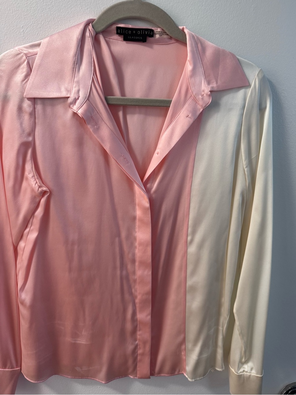 Alice + Olivia Pink and Cream Silk Panel Button-Down Shirt